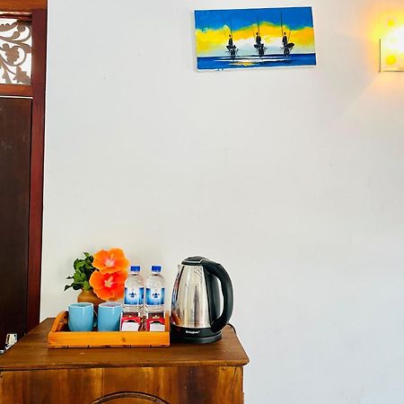 Bluebell Guest House Unawatuna Ngoại thất bức ảnh