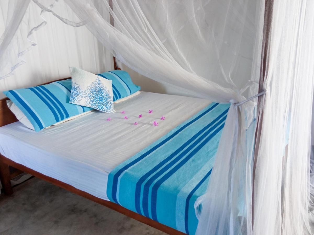 Bluebell Guest House Unawatuna Ngoại thất bức ảnh