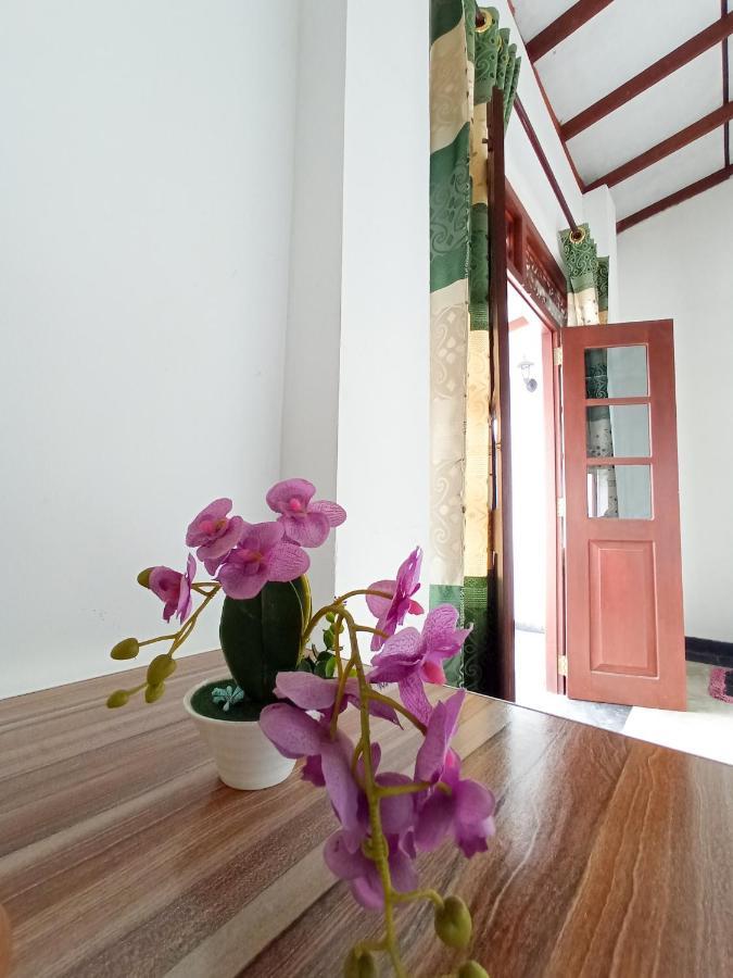 Bluebell Guest House Unawatuna Ngoại thất bức ảnh