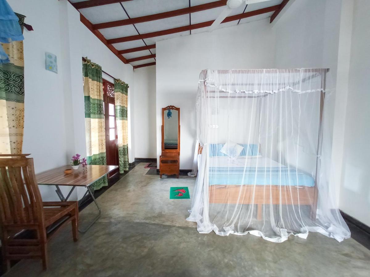 Bluebell Guest House Unawatuna Ngoại thất bức ảnh