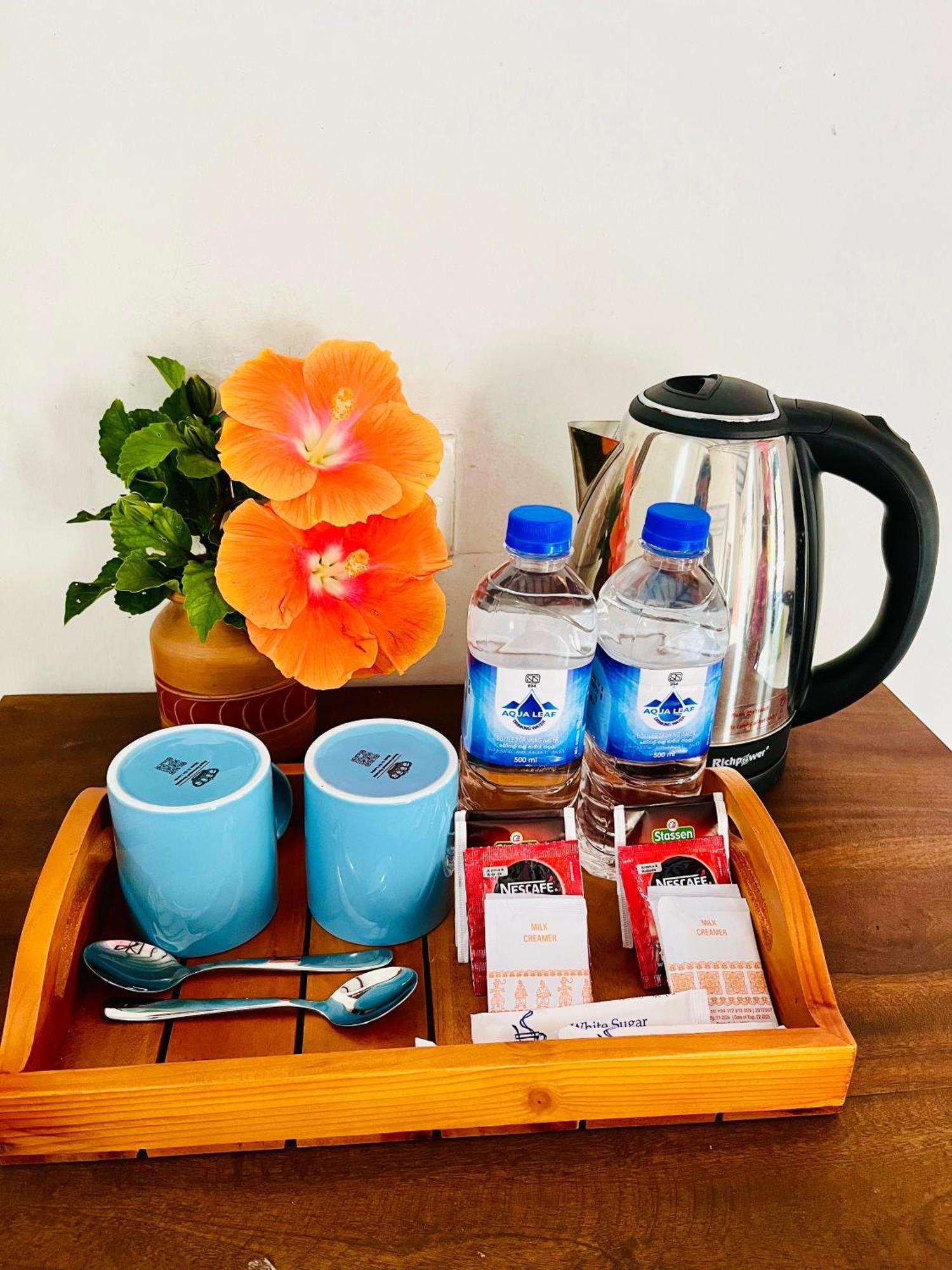 Bluebell Guest House Unawatuna Ngoại thất bức ảnh